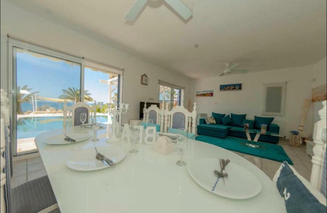 34 Beach Villa Paphos Eksteriør bilde